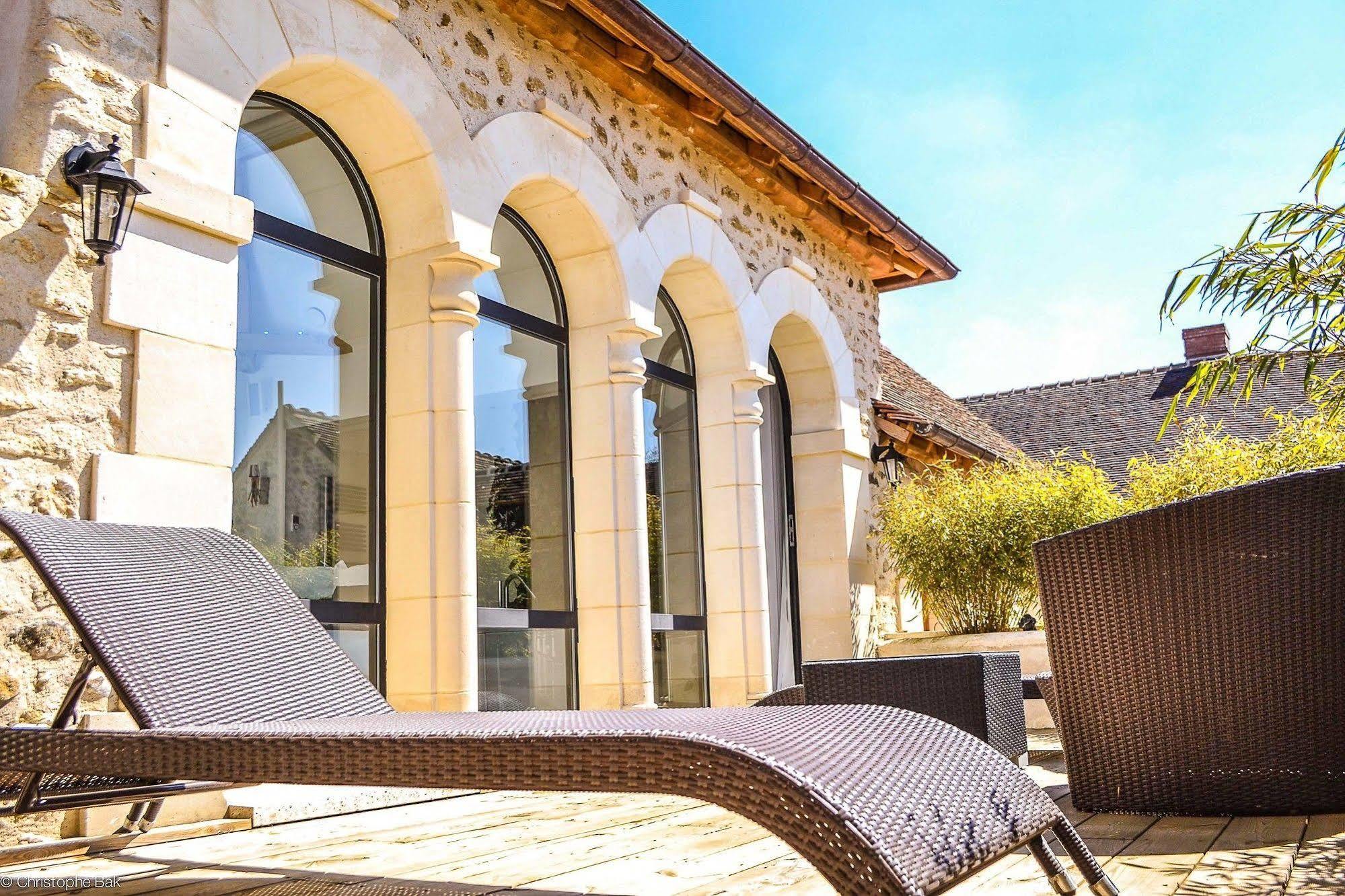 Le Clos Des Vignes Neuville-Bosc Buitenkant foto
